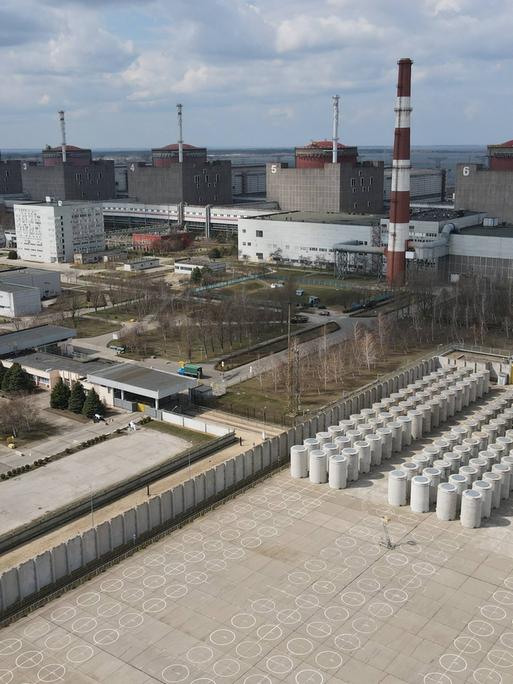 Saporischschja, das größte Atomkraftwerk Europas, aus der Vogelperspektive