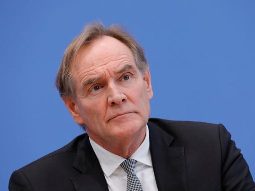 Porträt des Oberbürgermeisters von Leipzig, Burkhard Jung, Vizepräsident des Deutschen Städtetages. Porträt des Oberbürgermeisters von Leipzig, Burkhard Jung, Vizepräsident des Deutschen Städtetages.