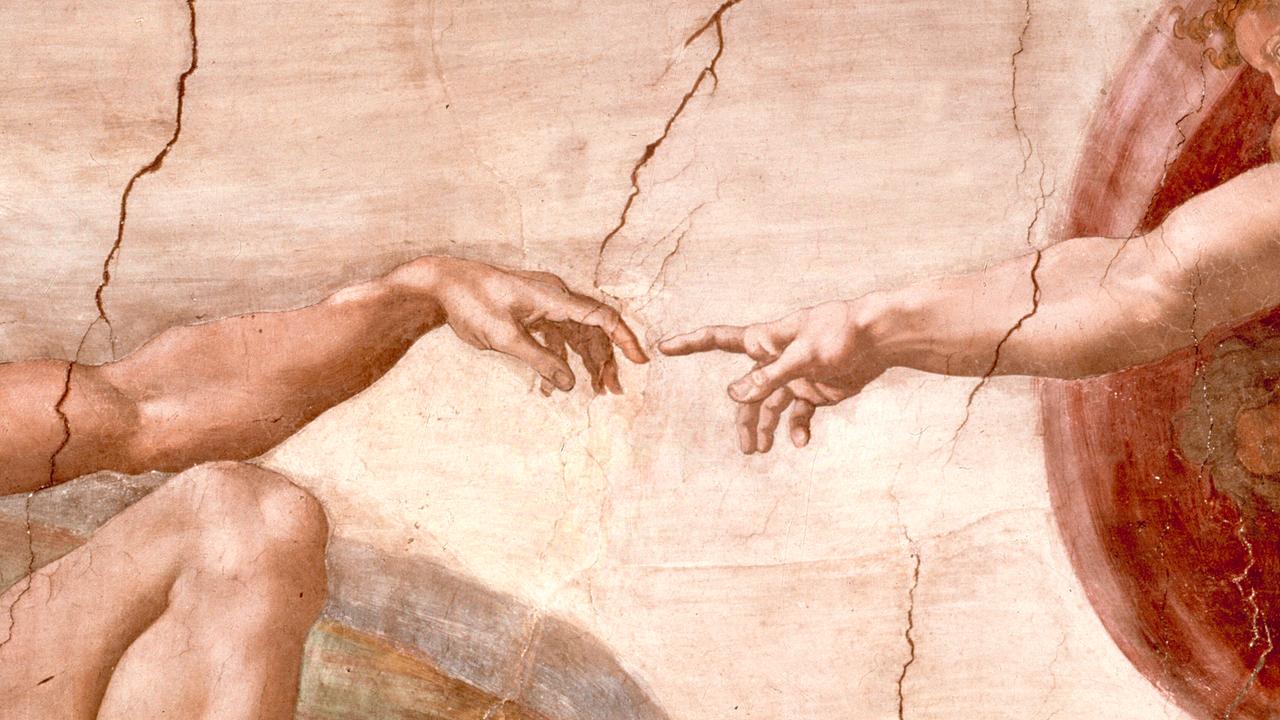 "Die Erschaffung Adams" Gemälde von Michelangelo. Im Ausschnitt: Die Hand Gottes und Hand Adams berühren sich mit den Zeigefingerspitzen. Deckenfresko im Vatikan in Rom in der Sixtinischen Kapelle.
