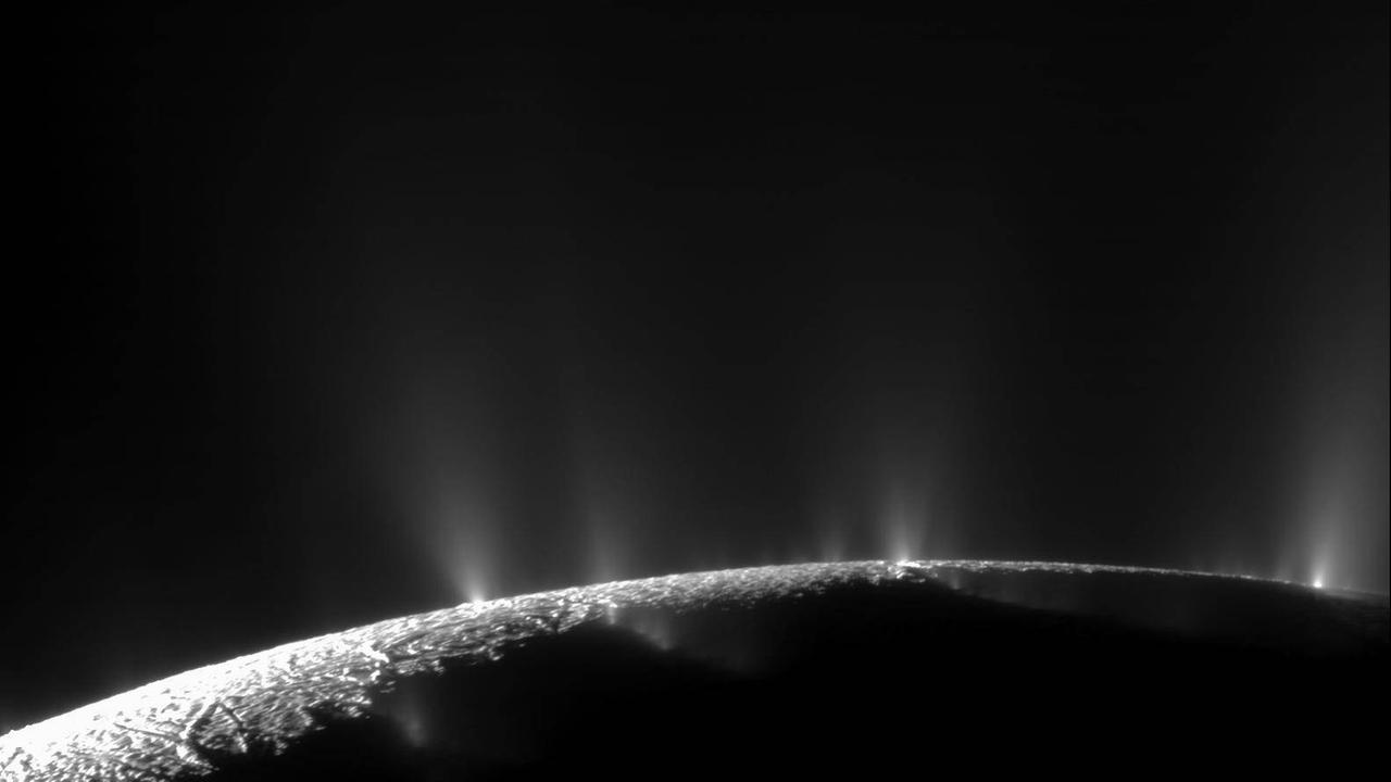 Aufnahme der Südpolregion des Saturnmondes Enceladus