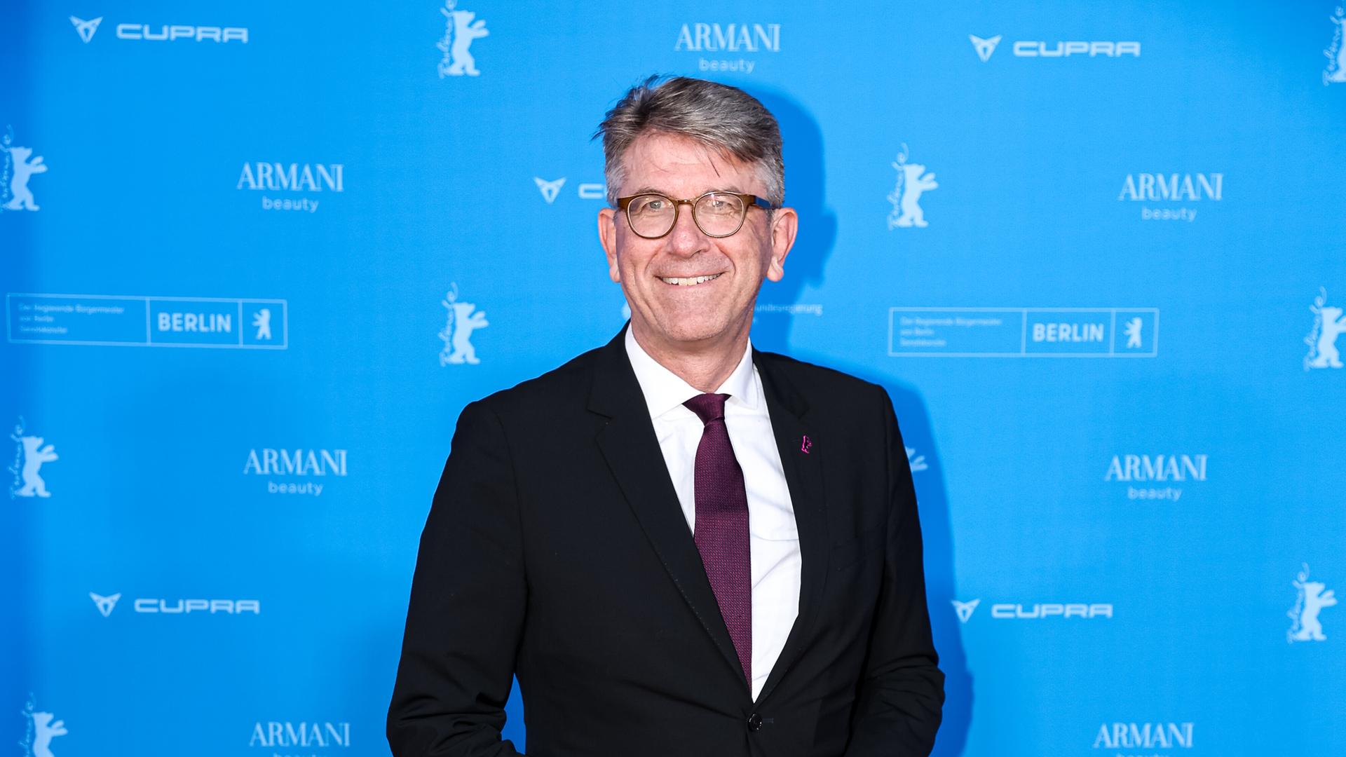 Wolfram Weimer posiert lächelnd im Februar 2026 für die Berlinale-Fotografen Wolfram Weimer posiert lächelnd im Februar 2026 für die Berlinale-Fotografen