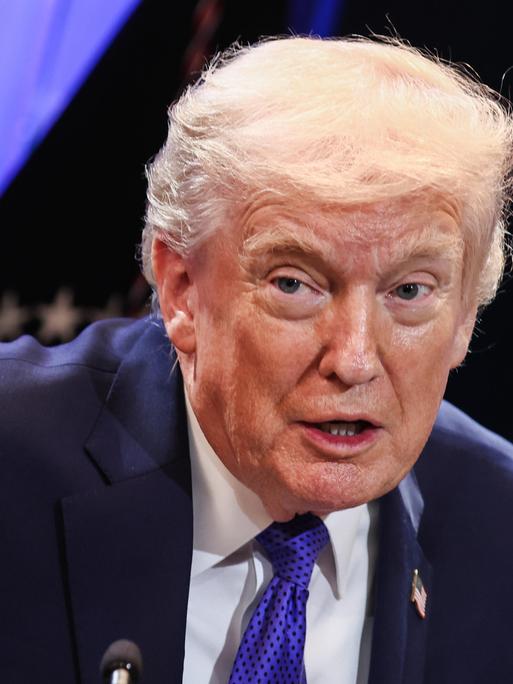 US-Präsident Donald Trump bei einer Pressekonferenz US-Präsident Donald Trump bei einer Pressekonferenz