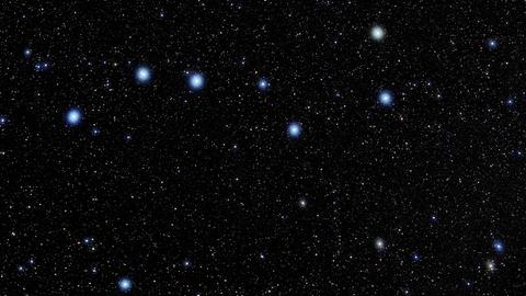 Eine Aufnahme eines nächtlichen Sternenhimmels zeigt den Großen Wagen.