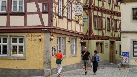 Ein Fachwerkhaus, in dem ein Chinarestaurant ist.