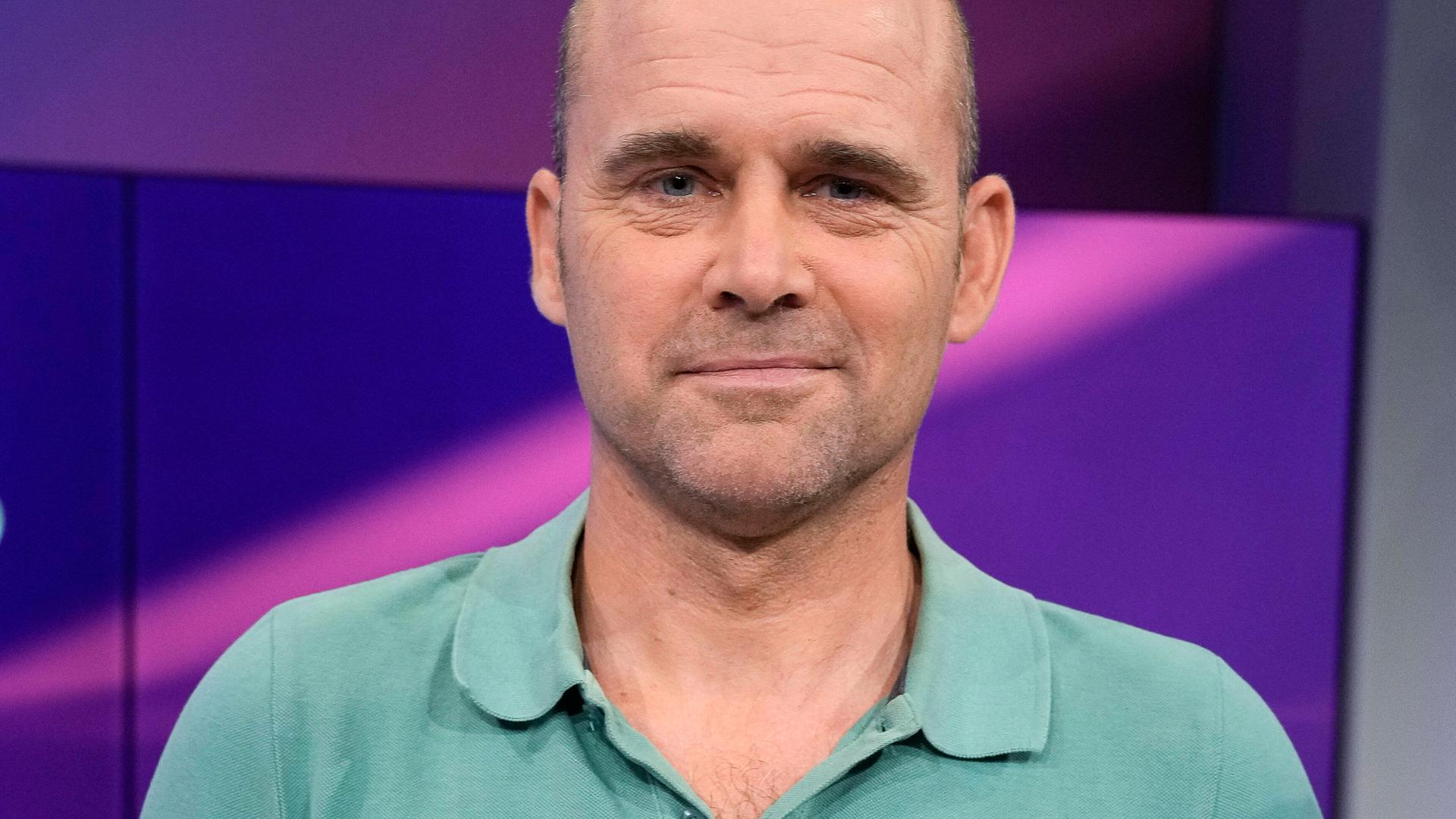 Jan Hempel als Gast in der ARD-Talkshow "maischberger" im August 2022.