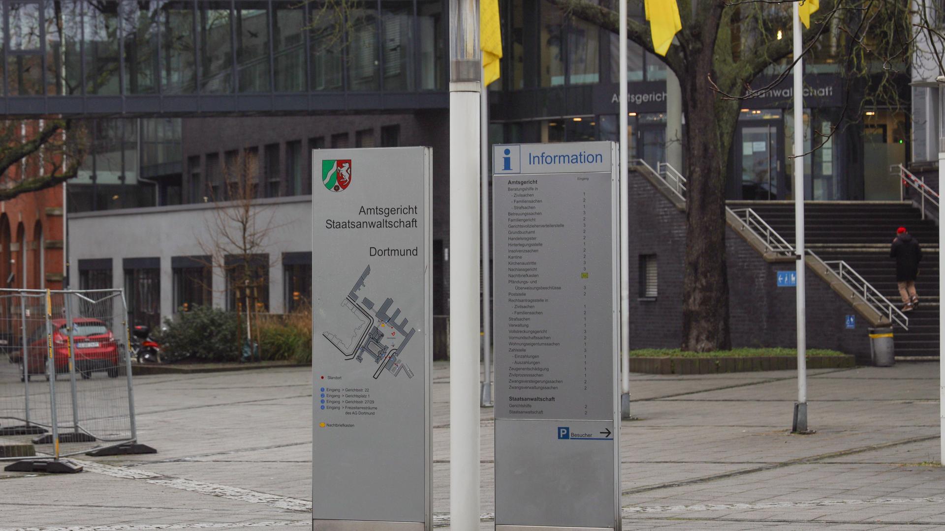Blick auf das Gebäude Amtsgericht und Staatsanwaltschaft Dortmund. Blick auf das Gebäude Amtsgericht und Staatsanwaltschaft Dortmund.