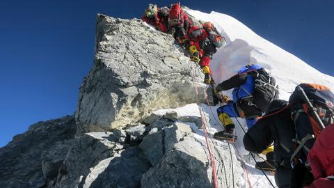 Bergsteiger in der Region Khumbu in Nepal