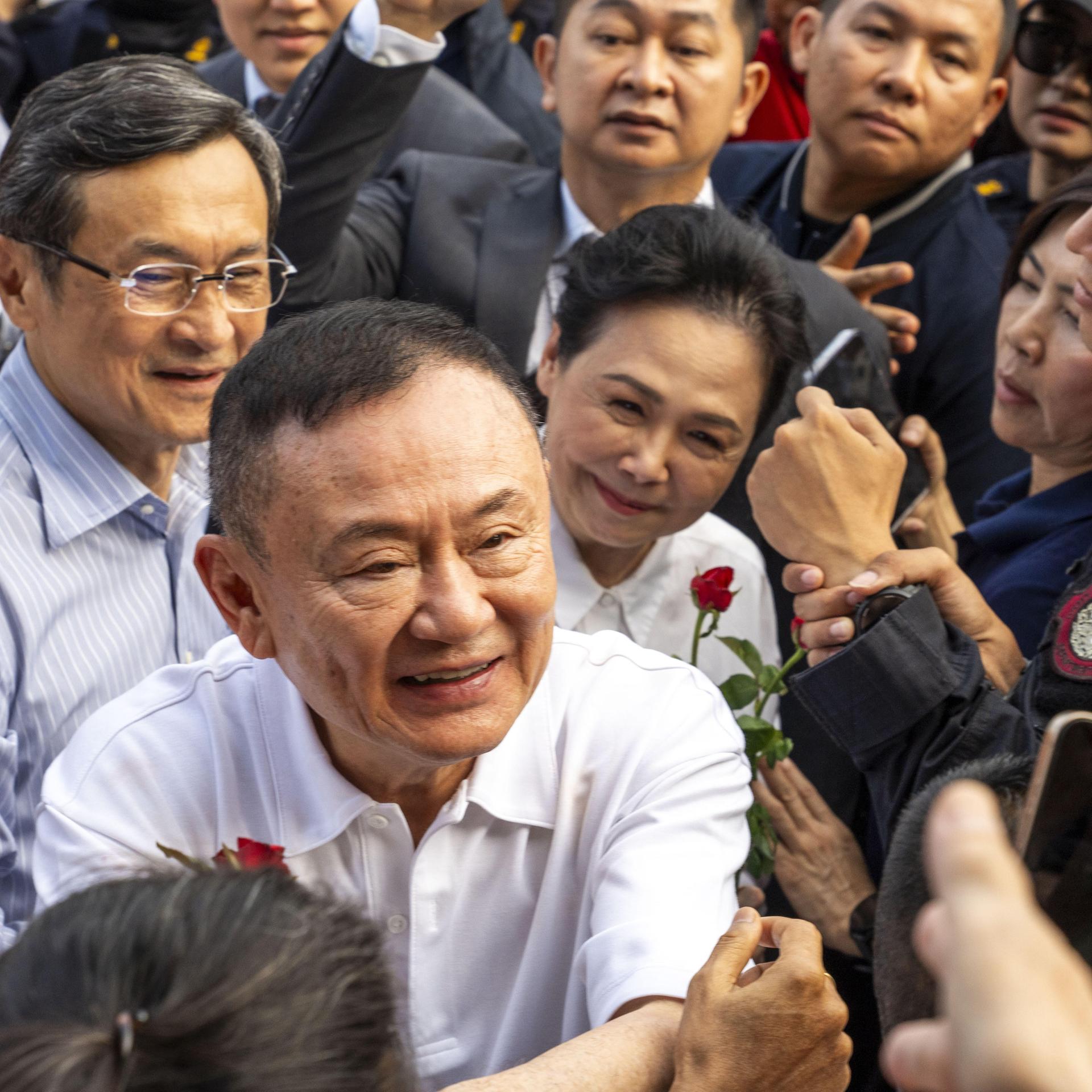 Südostasien - Thailands Ex-Ministerpräsident Thaksin aus der Haft entlassen