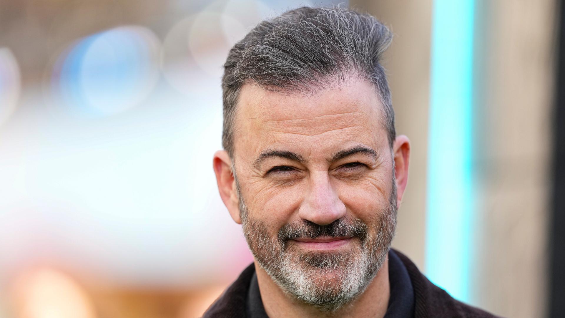 Comedian Jimmy Kimmel posiert für Fotografen auf einer Filmpremiere in den USA