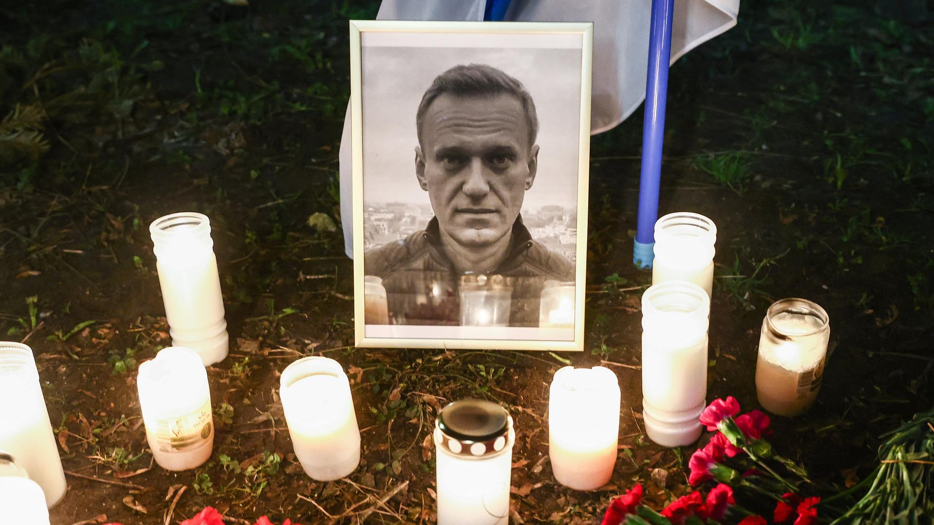 Russland - Nawalny-Team ruft Menschen zur Teilnahme an Beerdigung in Moskau auf