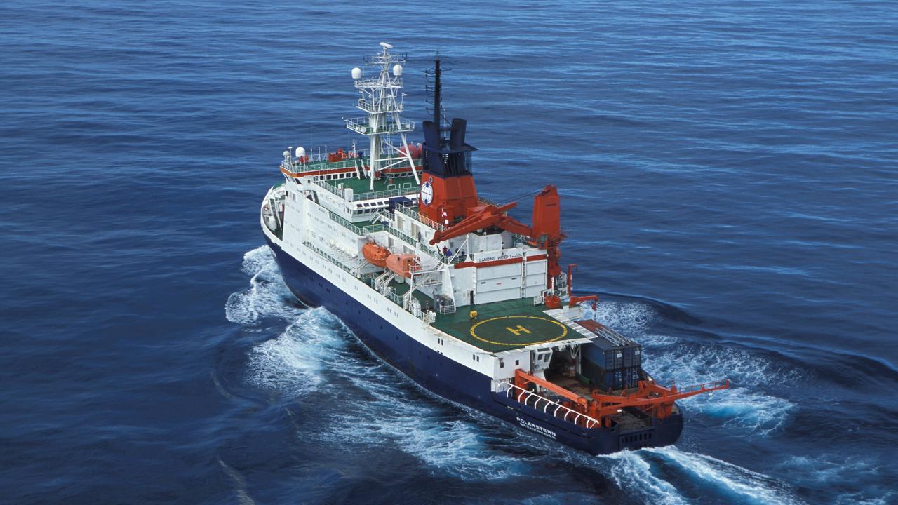 Das Foto zeigt die "Polarstern" im Weddell-Meer.