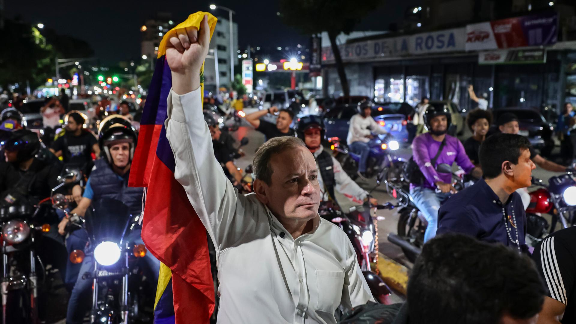 Venezuela - Oppositionspolitiker Guanipa aus Gefängnis entlassen