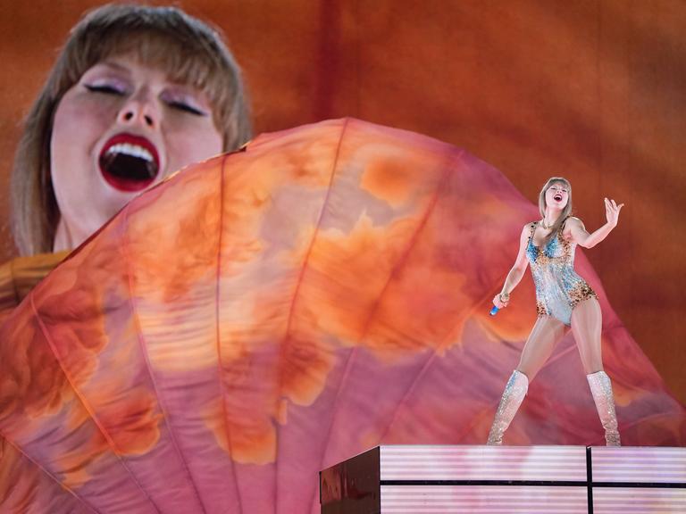 Taylor Swift während eines Konzert im Rahmen ihrer "Eras Tour" in Vancouver