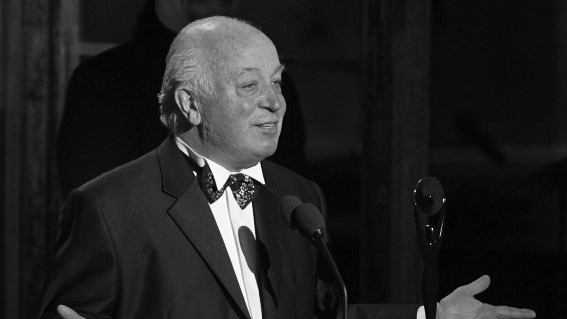Der Musikproduzent Seymour Stein bei einer Rock and Roll-Zeremonie 2005 in New York.