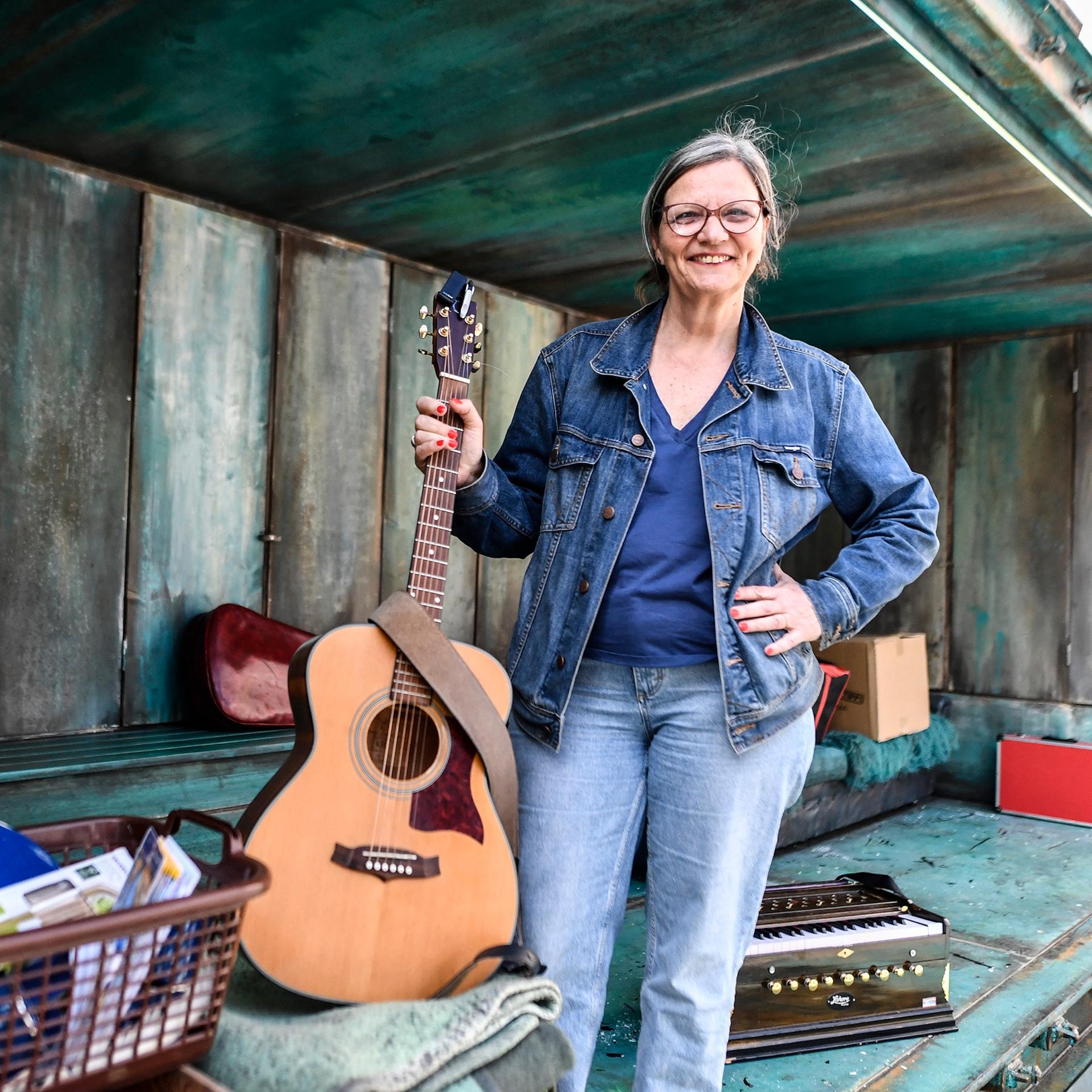 Jugendtheater - Regisseurin Dethier: Mehr Lebenswelten auf die Bühne bringen