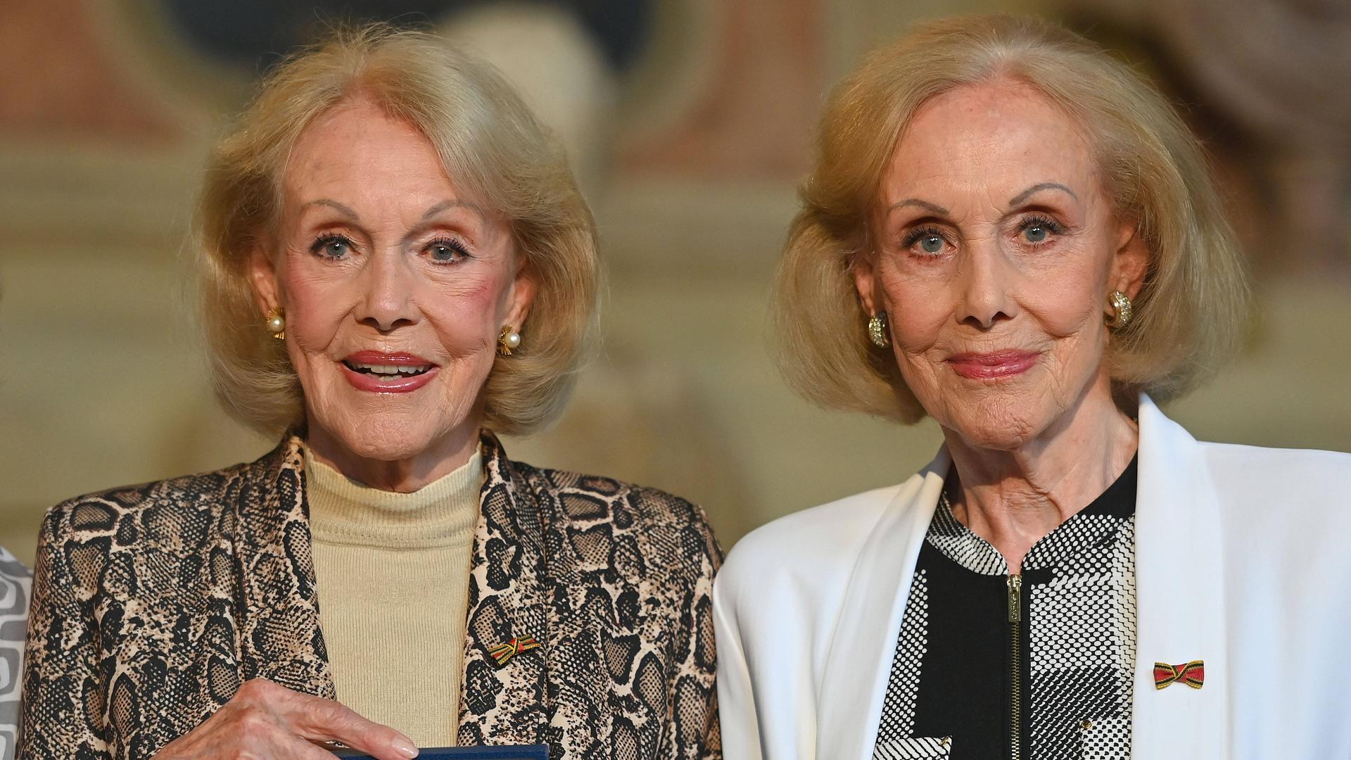 Alice und Ellen Kessler gemeinsam auf einem Bild