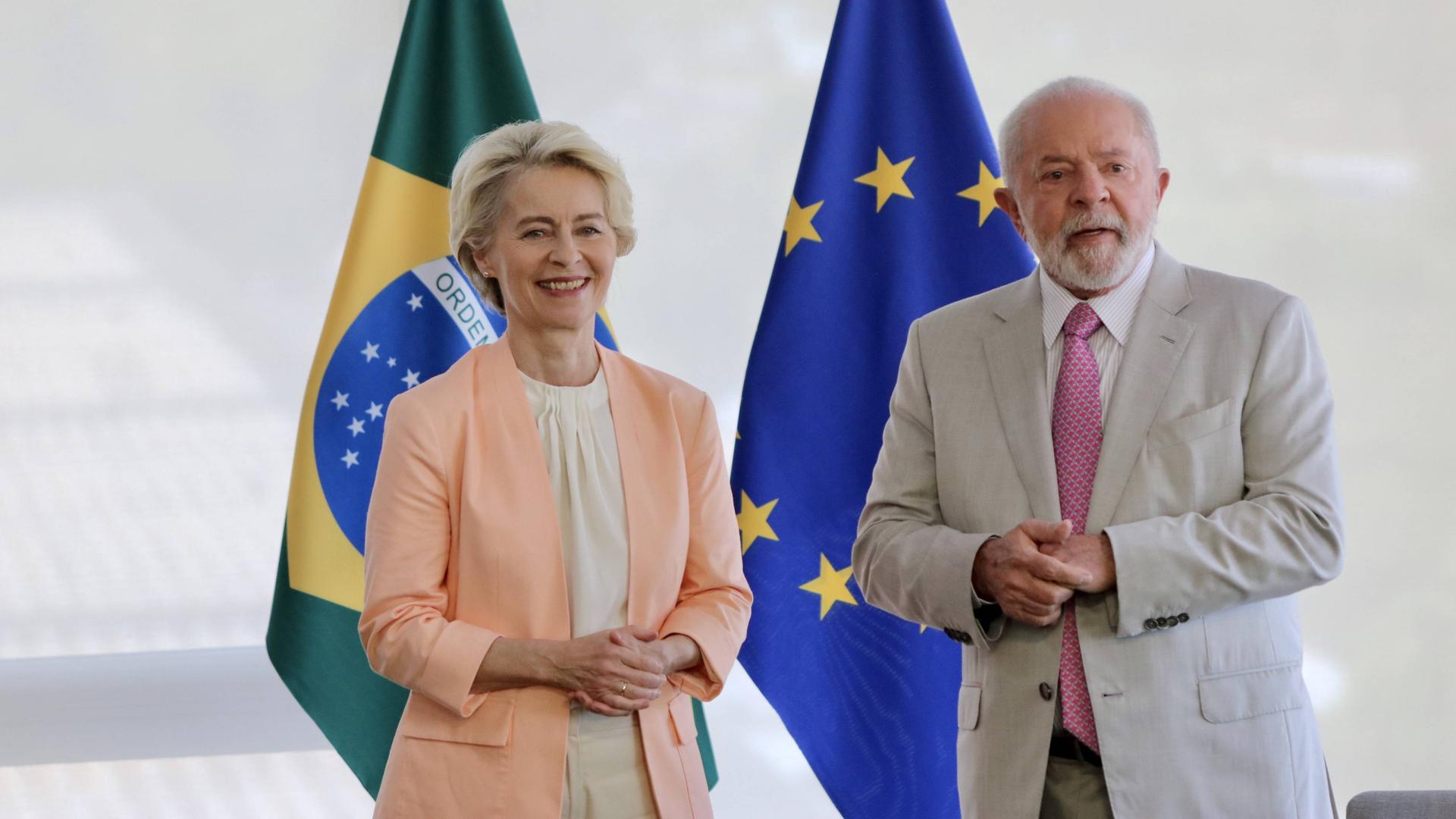 EU-Kommissionspräsidentin Ursula von der Leyen zu Besuch beim brasilianischen Präsidenten Lula.