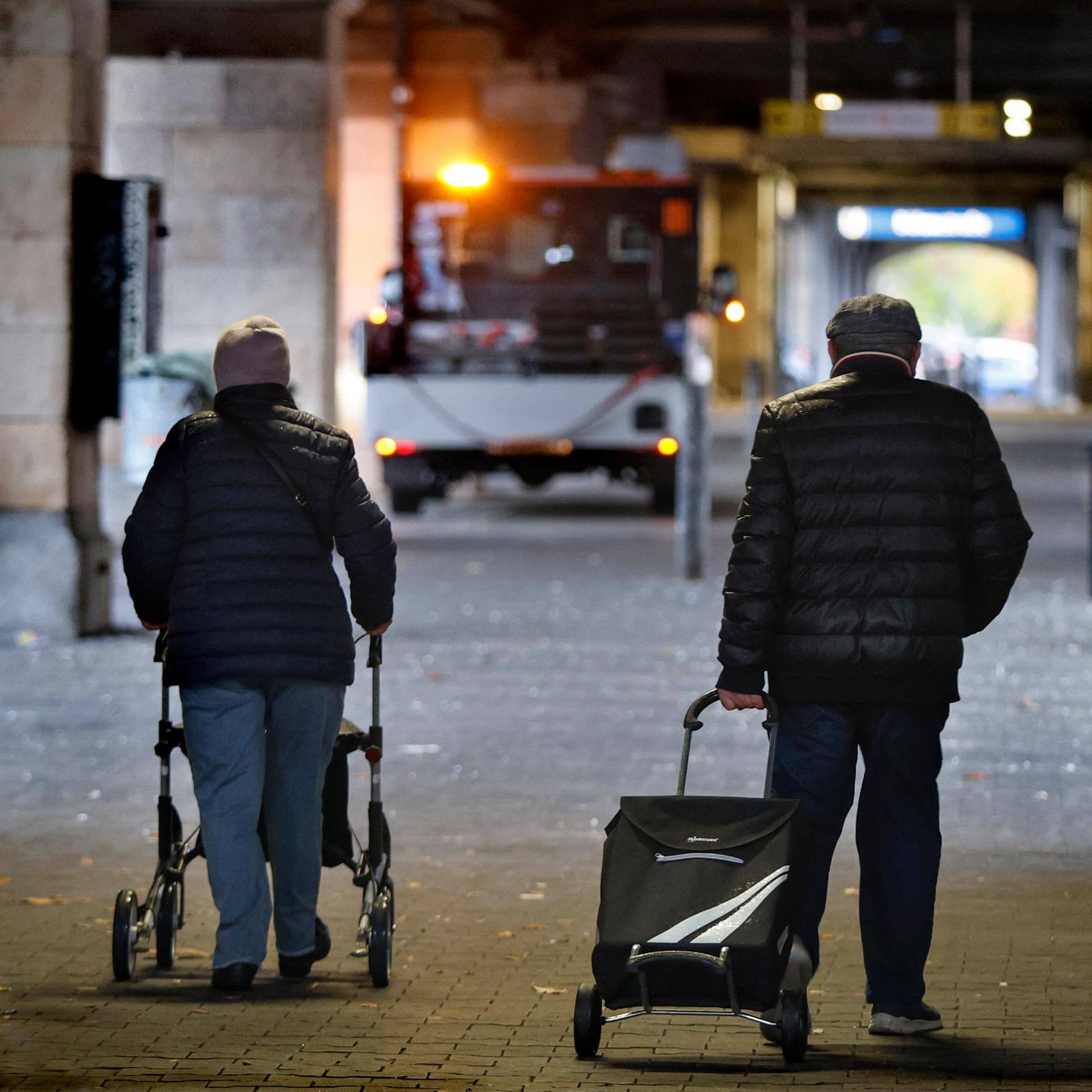 Rentendebatte - Bundeskanzler Friedrich Merz bietet Junger Union Kompromiss an Rentendebatte - Bundeskanzler Friedrich Merz bietet Junger Union Kompromiss an