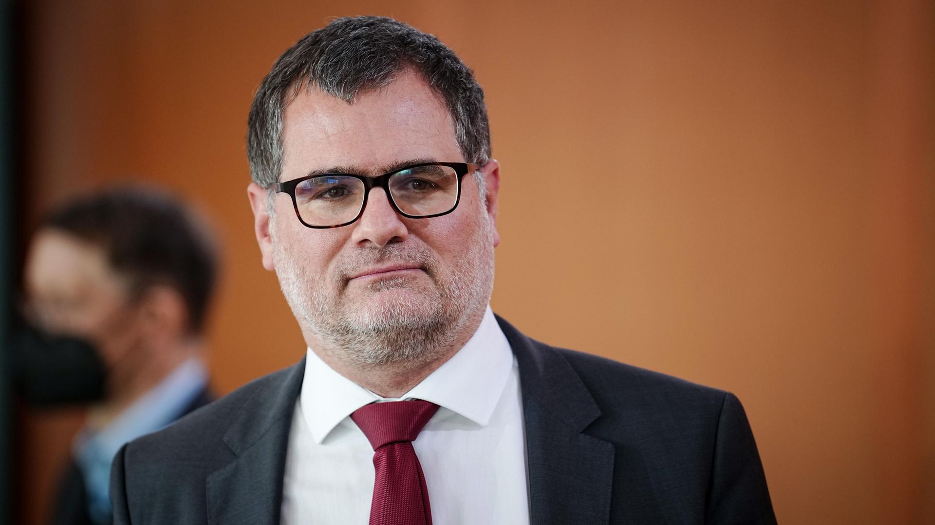 Wolfgang Schmidt (SPD), Chef des Bundeskanzleramts, nimmt an der Sitzung des Bundeskabinetts im Bundeskanzleramt teil.