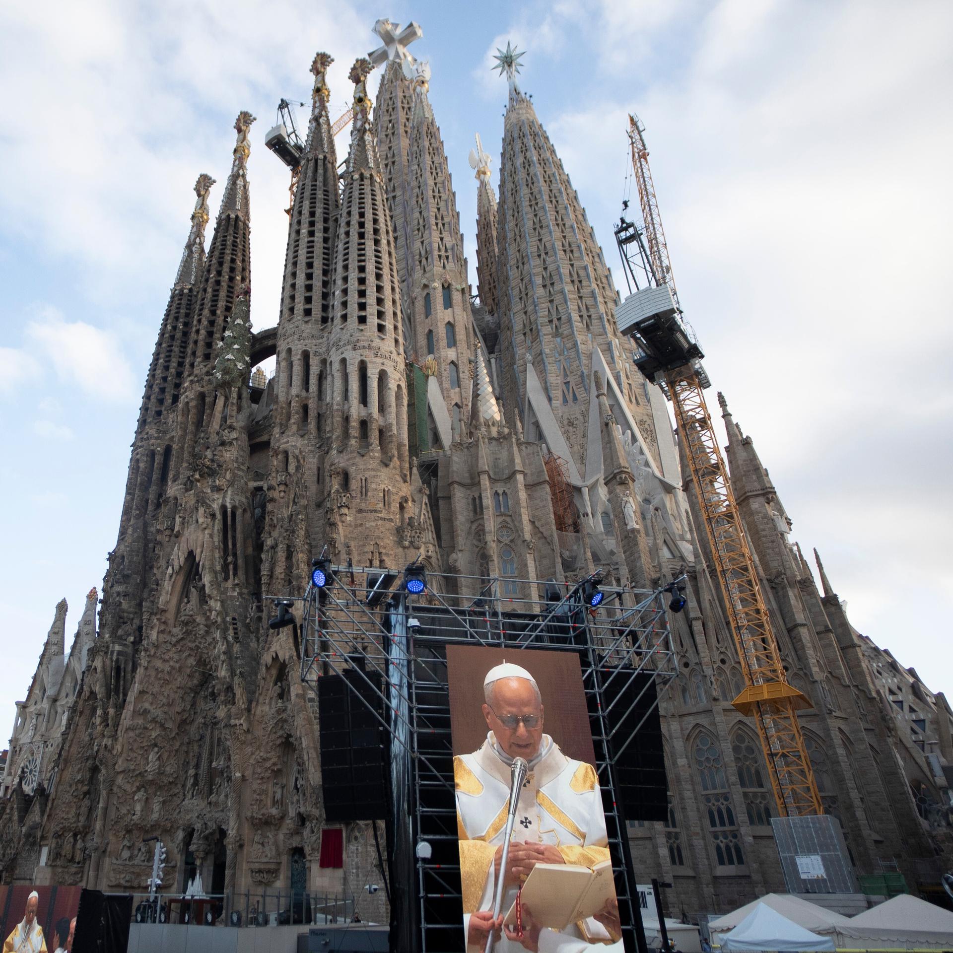 Spanien-Reise - Papst feiert Messe in der Sagrada 