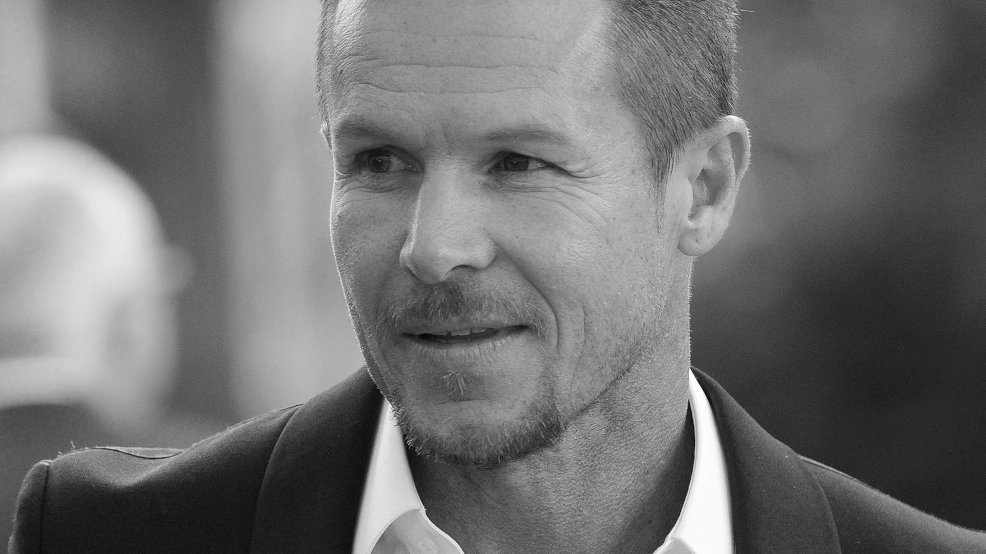 Der österreichische Extremsportler Felix Baumgartner ist nach Angaben der italienischen Feuerwehr bei einem Sprung mit dem Gleitschirm ums Leben gekommen. Der österreichische Extremsportler Felix Baumgartner ist nach Angaben der italienischen Feuerwehr bei einem Sprung mit dem Gleitschirm ums Leben gekommen.