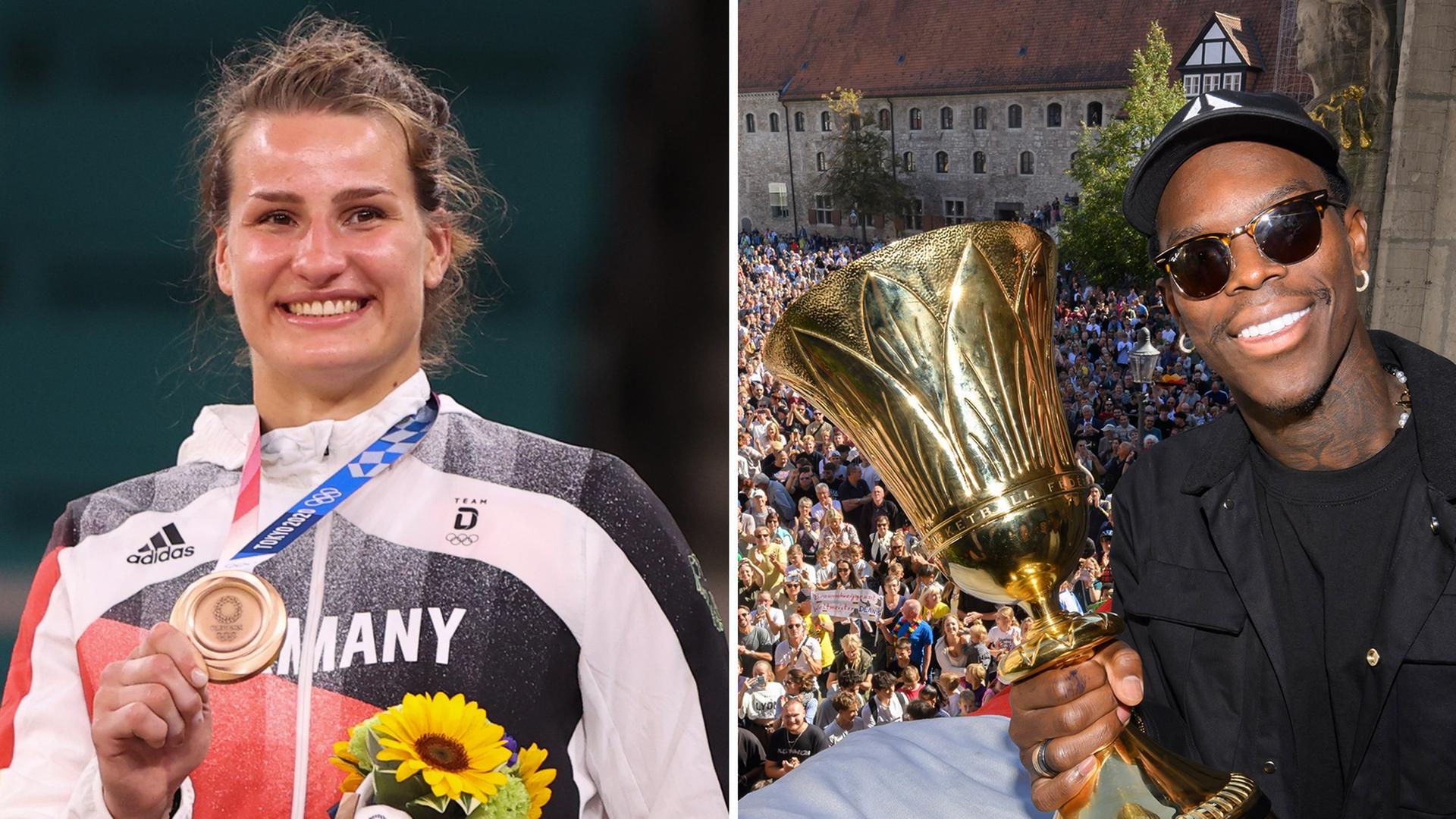 Die zweiteilige Bildkombo zeigt Judoka Anna-Maria Wagner (Foto vom 29.07.2021) mit ihrer Olympia-Bronzemedaille und Basketballer Dennis Schröder (Foto vom 15.09.2023) mit dem WM-Pokal. 