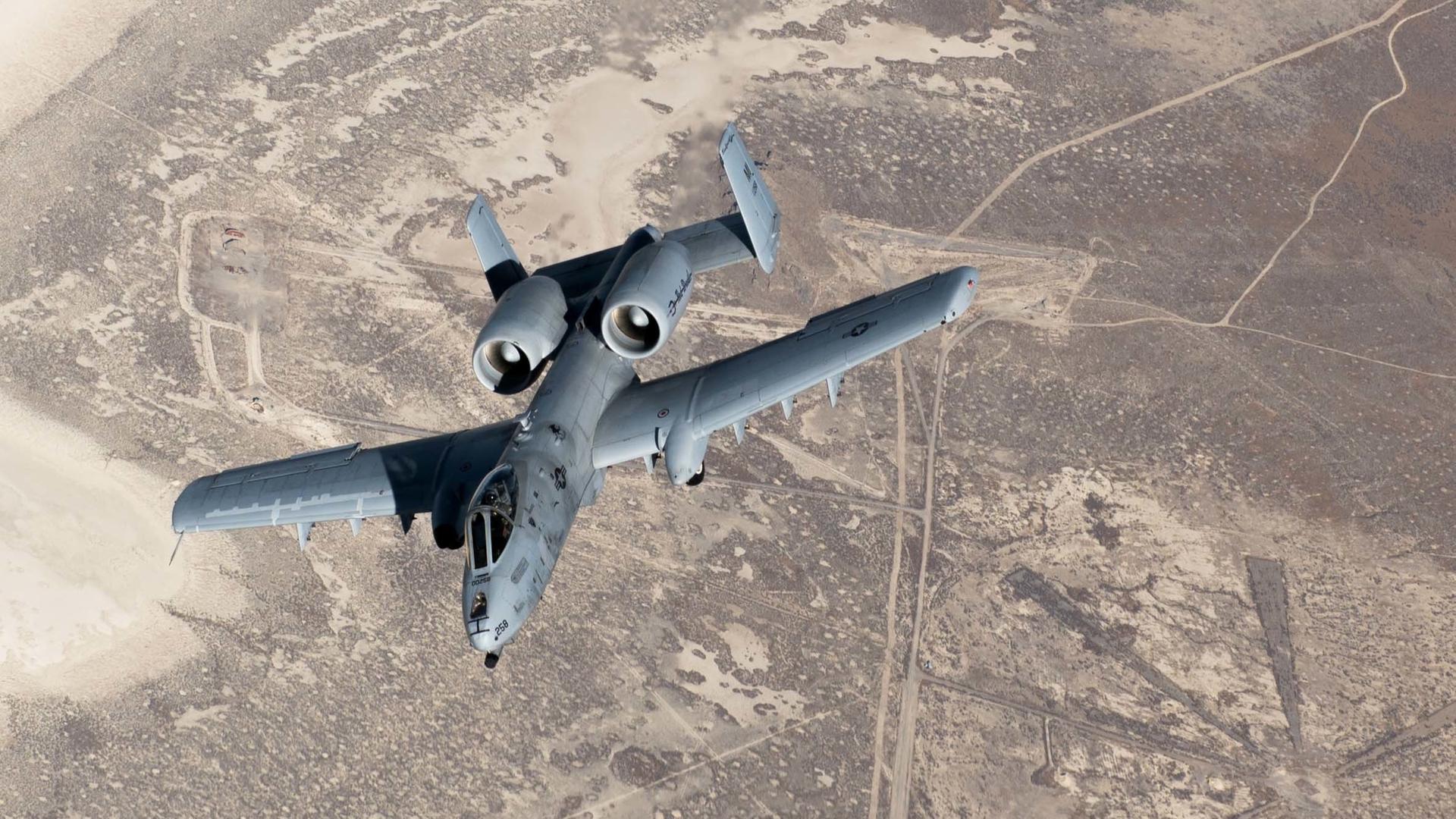 Eine US-Militärmaschine vom A-10 Thunderbolt, auch bekannt als „Warthog“ - hier eine Archivaufnahme von 2020. 