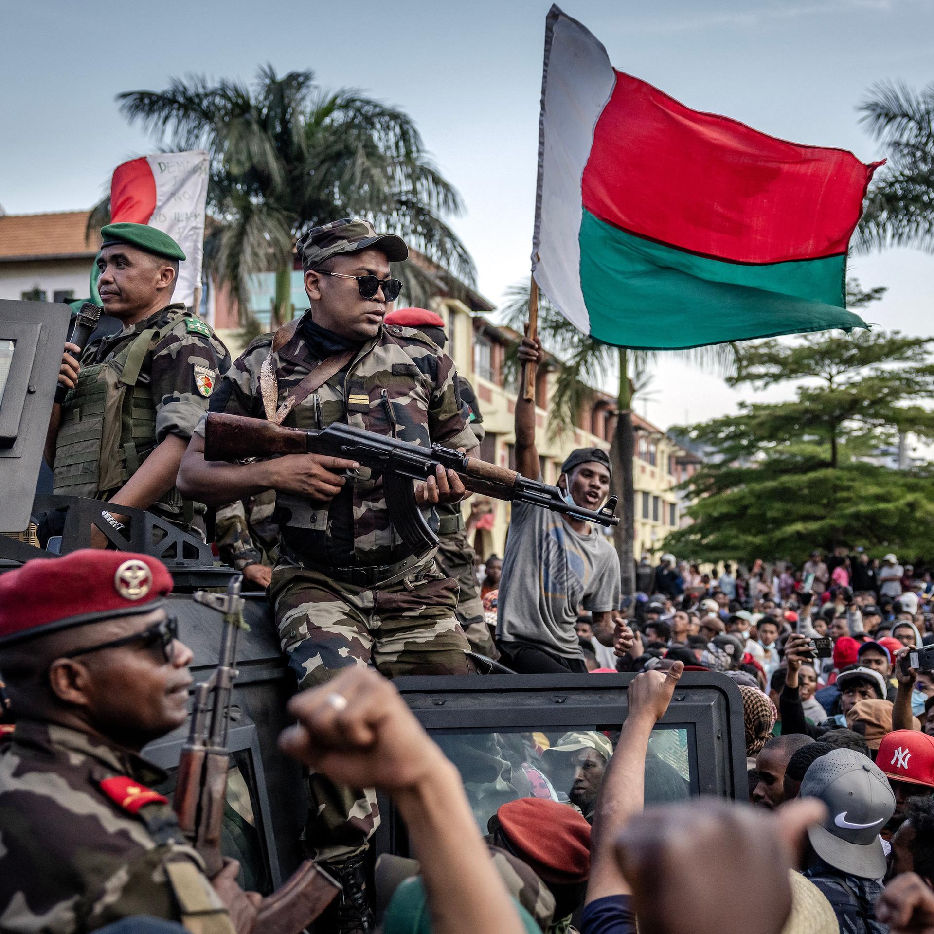 Madagaskar -  Präsident Rajoelina hat das Land offenbar verlassen