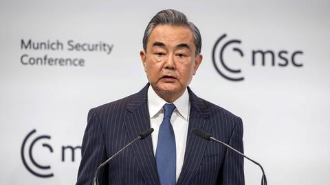 Der chinesische Außenpolitiker Wang Yi auf der Münchner Sicherheitskonferenz.