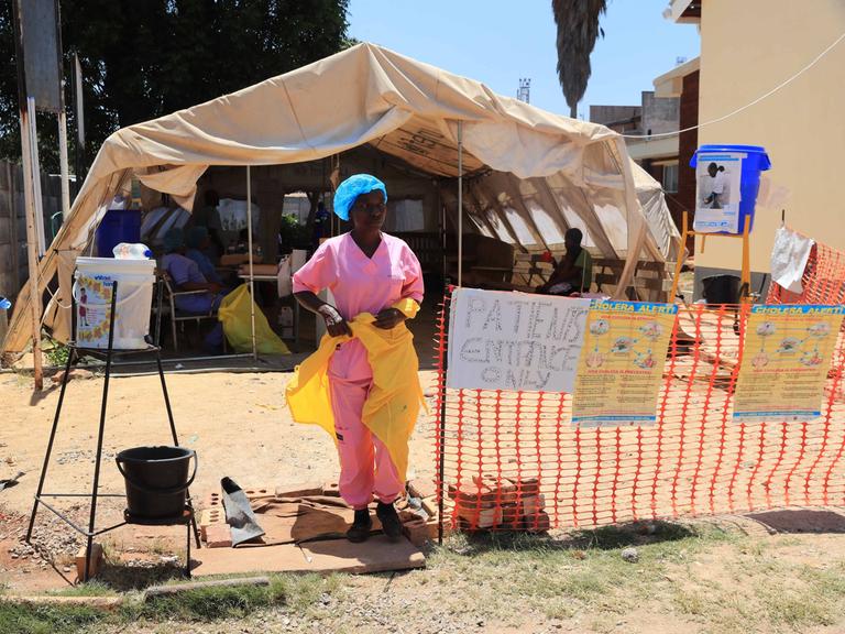 Ein Behandlungszentrum für Cholera-Patienten in Simbabwes Hauptstadt Harare. 