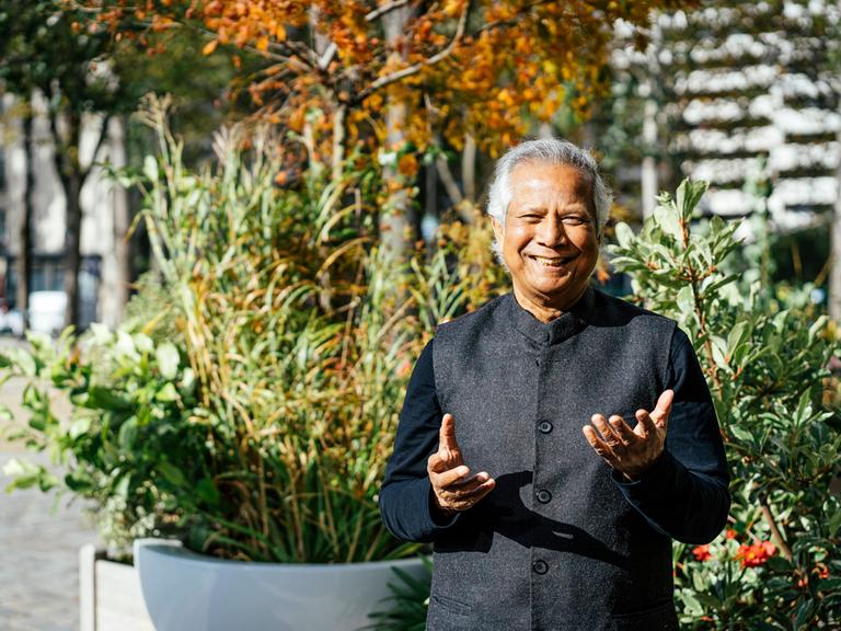 Muhammad Yunus im Porträt.