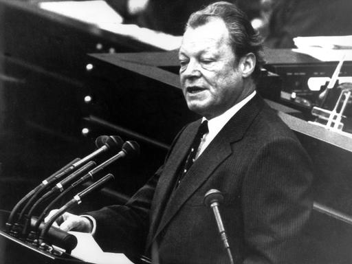 Bundeskanzler Willy Brandt stellt am 20.09.1972 vor dem Bonner Bundestag die Vertrauensfrage