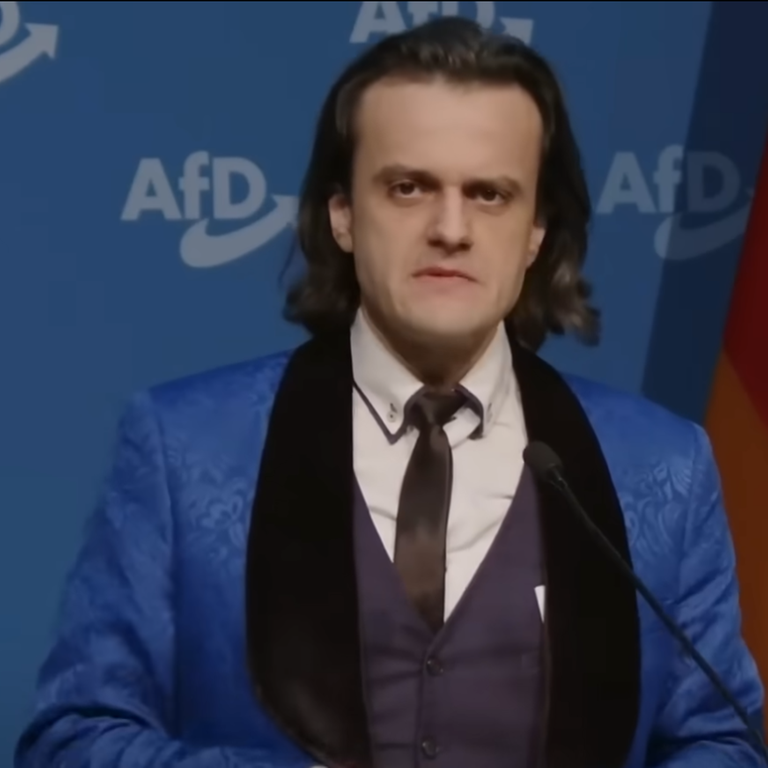 Alexander Eichwald steht am Rednerpult während der Gründungsveranstaltung der neuen AfD-Jugendorganisation Generation Deutschland (GD) in Gießen.