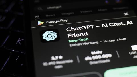 Die ChatGPT-App auf einem Smartphone-Bildschirm.