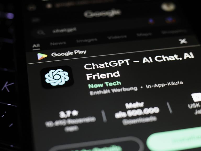 Die ChatGPT-App auf einem Smartphone-Bildschirm.