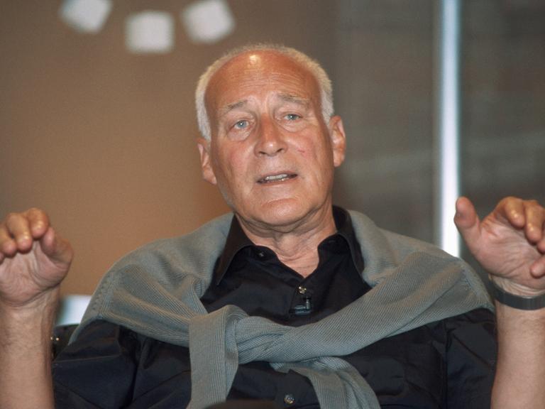 Frontalaufnahme von Friedhelm Brebeck 