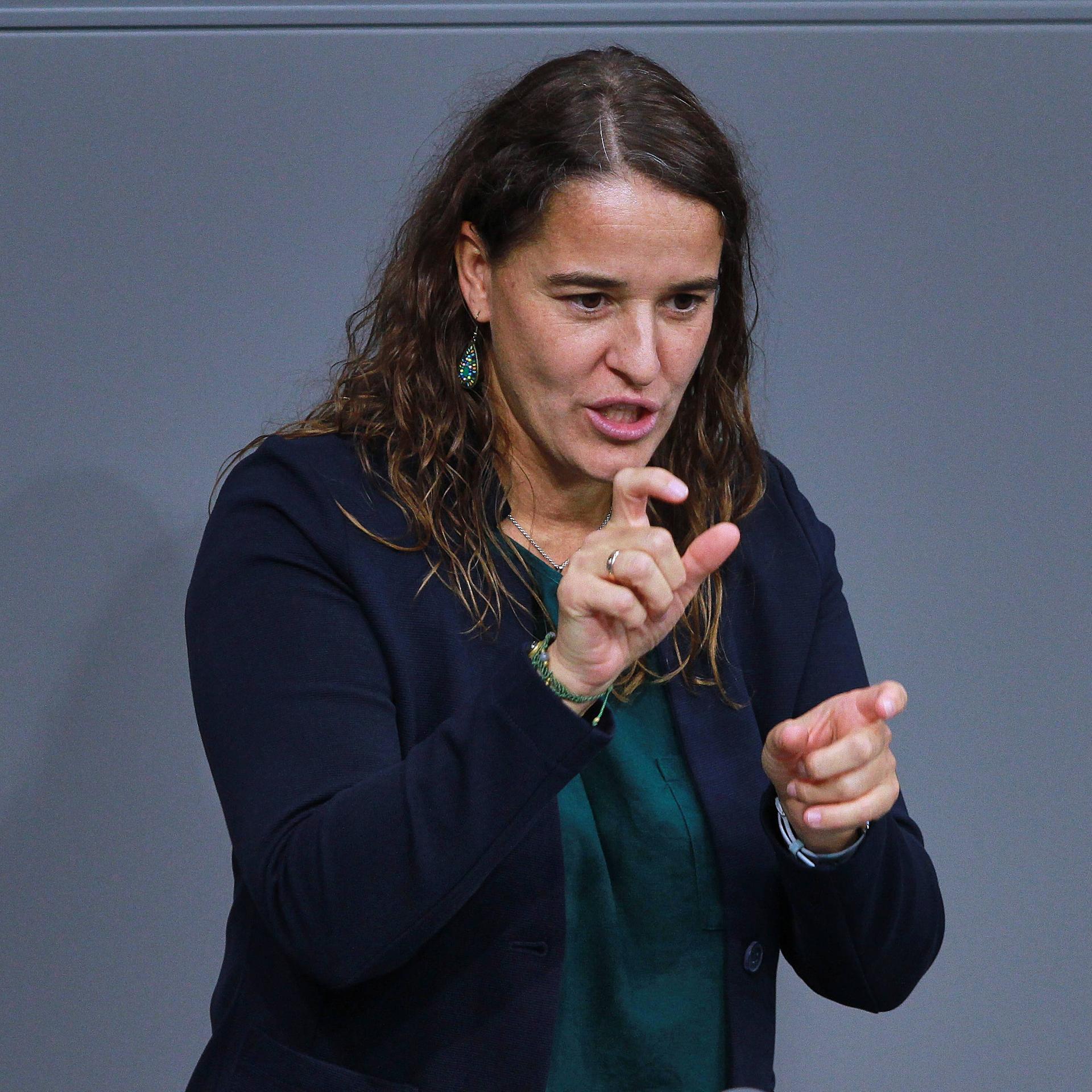  Deutscher Bundestag: 191. Bundestagssitzung: Heike Heubach, SPD, hält eine Rede