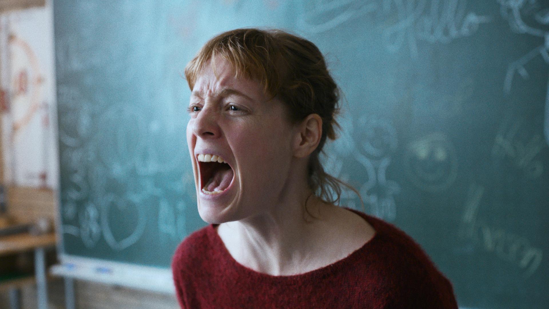 Leonie Benesch als Lehrerin Carla Nowak in İlker Çataks "Das Lehrerzimmer".