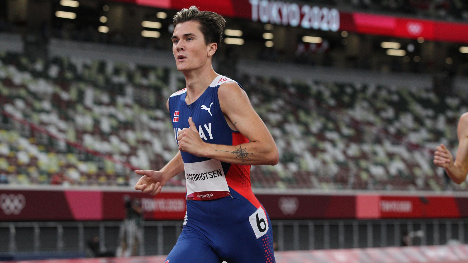Der norwegische Läufer Jacob Ingebrigtsen bei den Olympischen Sommerspielen in Tokio 2021.