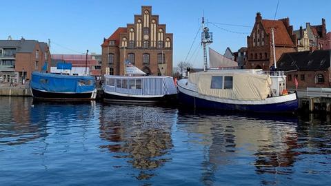 Wismar - Blick auf den idyllischen Hafen.