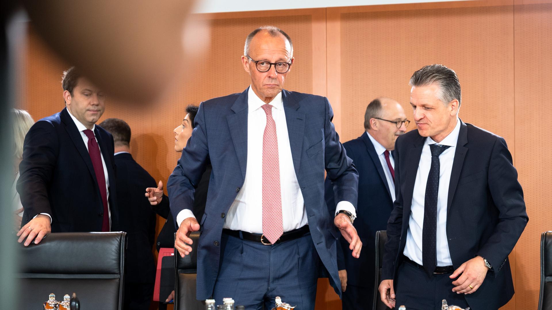 Der deutsche Bundeskanzler Friedrich Merz und Kanzleramtschef Thorsten Frei 