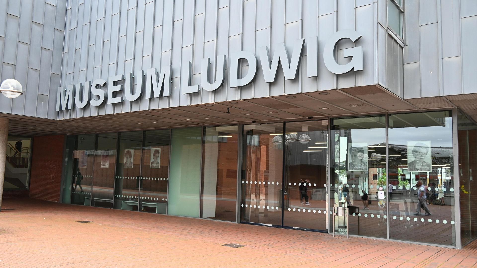 Der Eingang zum Kölner Museum Ludwig