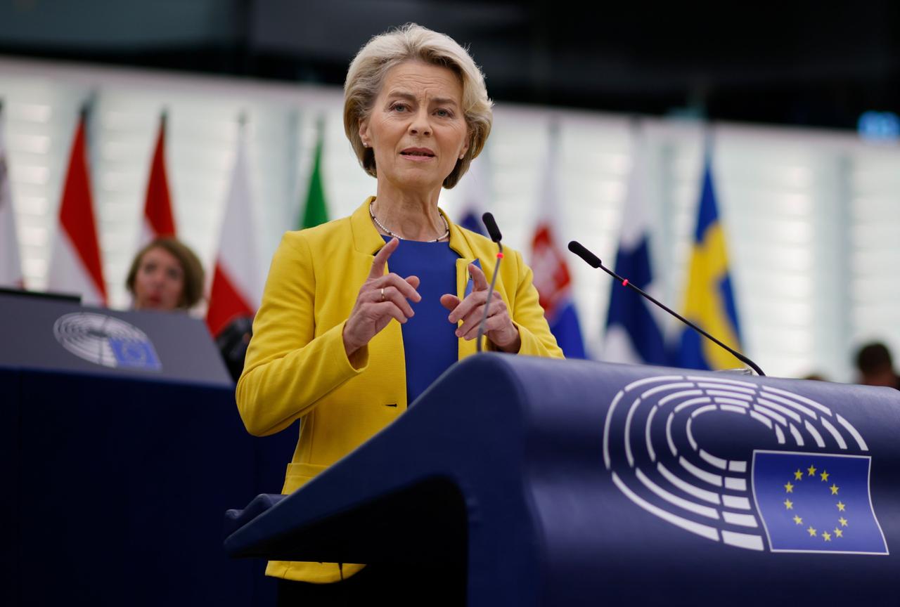 Frankreich, Straßburg: Kommissionspräsidentin Ursula von der Leyen hält zu Beginn der Plenarsitzung des Europaparlaments eine Rede zur Lage der Union.