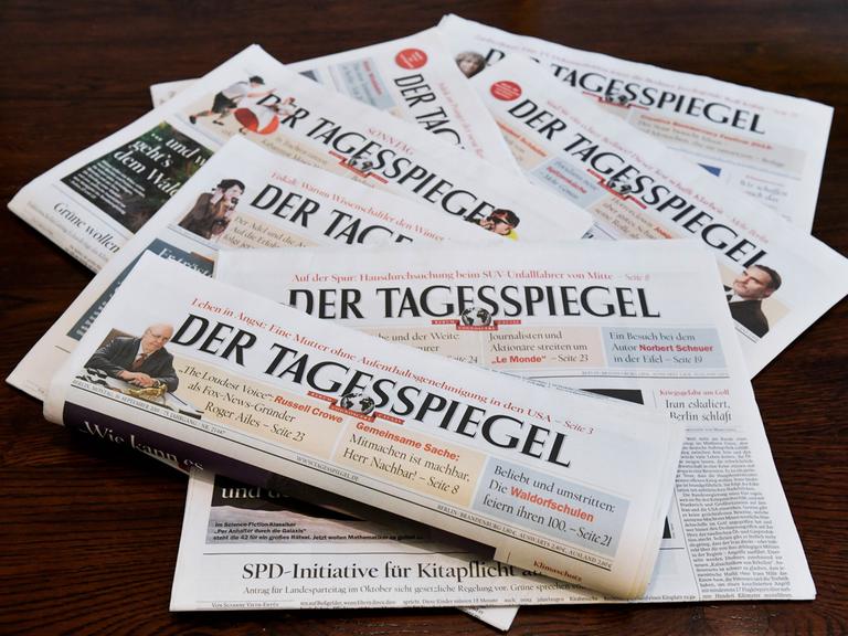 Mehrere Ausgaben der Zeitung "Der Tagesspiegel".