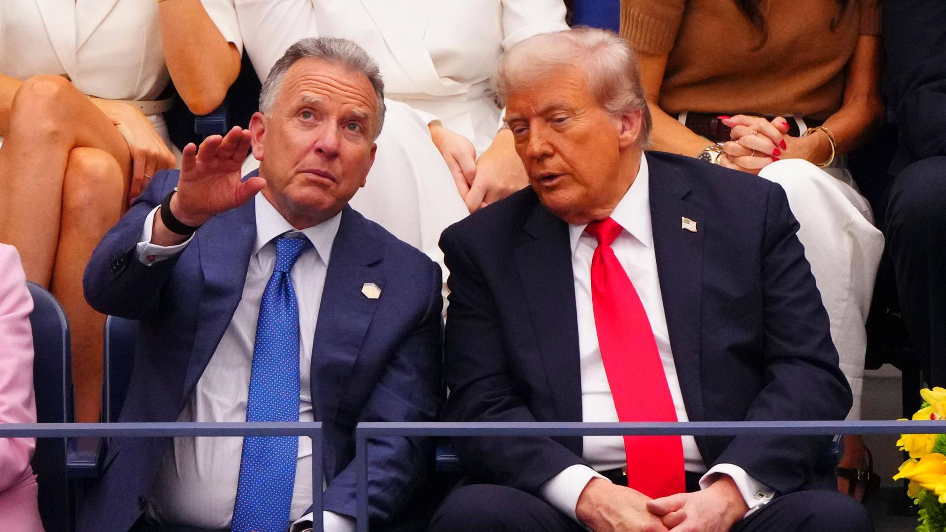 Steve Witkoff (links) mit Donald Trump