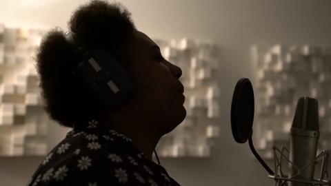 Faye Houston im Studio