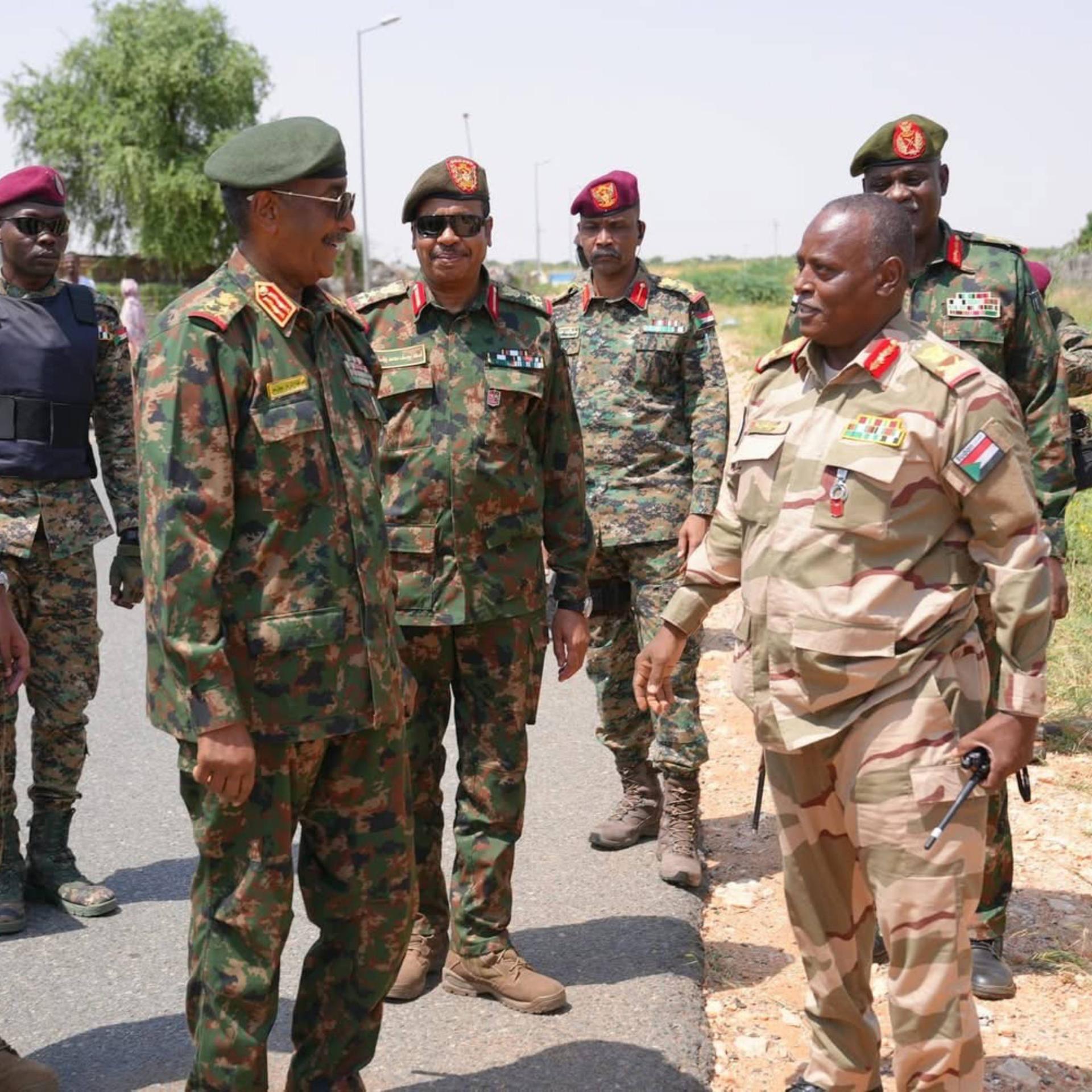 Sudan-Experte Perthes - Den Kriegsparteien muss man die Ressourcen entziehen Sudan-Experte Perthes - Den Kriegsparteien muss man die Ressourcen entziehen