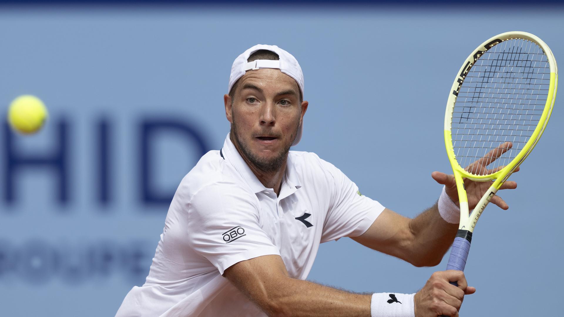 Jan-Lennart Struff aus Deutschland in Aktion. 
