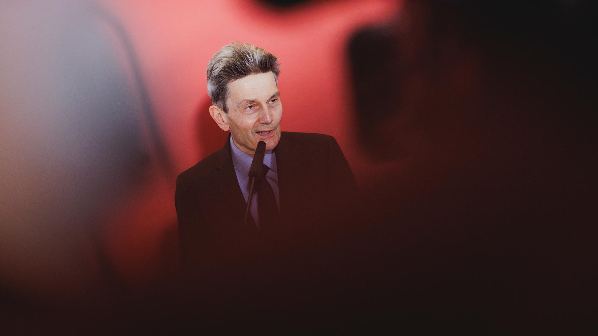 Rolf Muetzenich, SPD Fraktionsvorsitzender, aufgenommen vor der Konstituierenden Fraktionssitzung der SPD nach der Bundestagswahl am 25.02.2025.