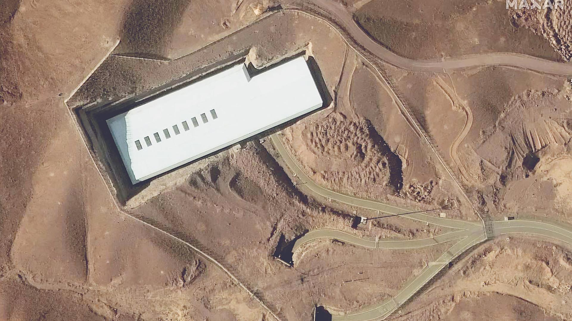 Satellitenaufnahme der Uran-Anreicherungsanlage in Fordow, Iran. Satellitenaufnahme der Uran-Anreicherungsanlage in Fordow, Iran.